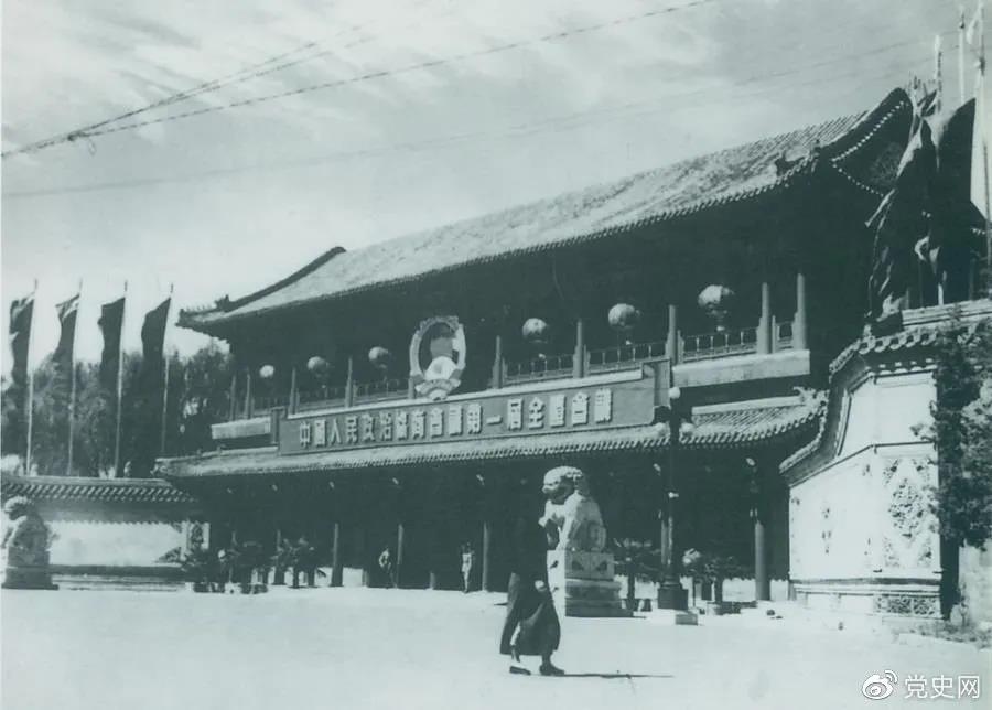03.jpg